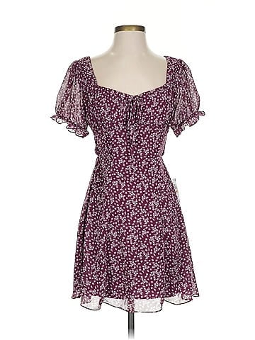 B. Darlin Casual Dress (view 1)