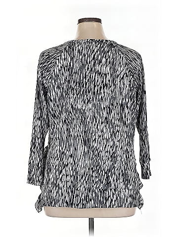 Kim & Cami Pullover Sweater (view 2)