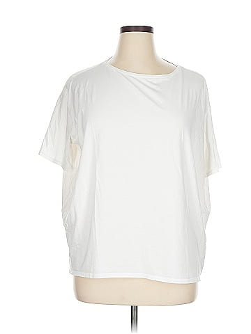 Lululemon Athletica Short Sleeve T-Shirt (view 1)