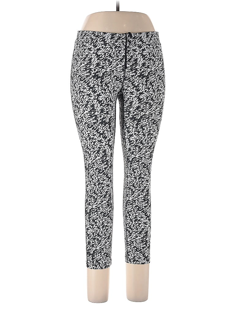 Click to view more detailed imagery on our partner's website Pre-owned Nike Active Pants In Silver