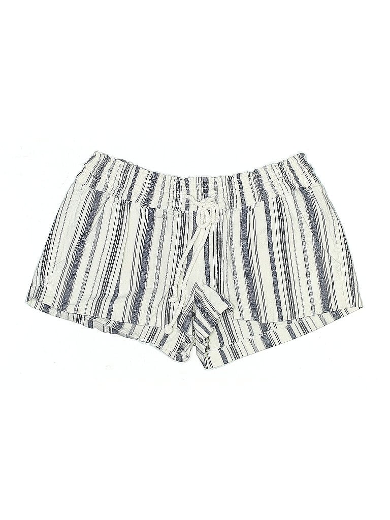 Pre-owned Roxy Shorts In White