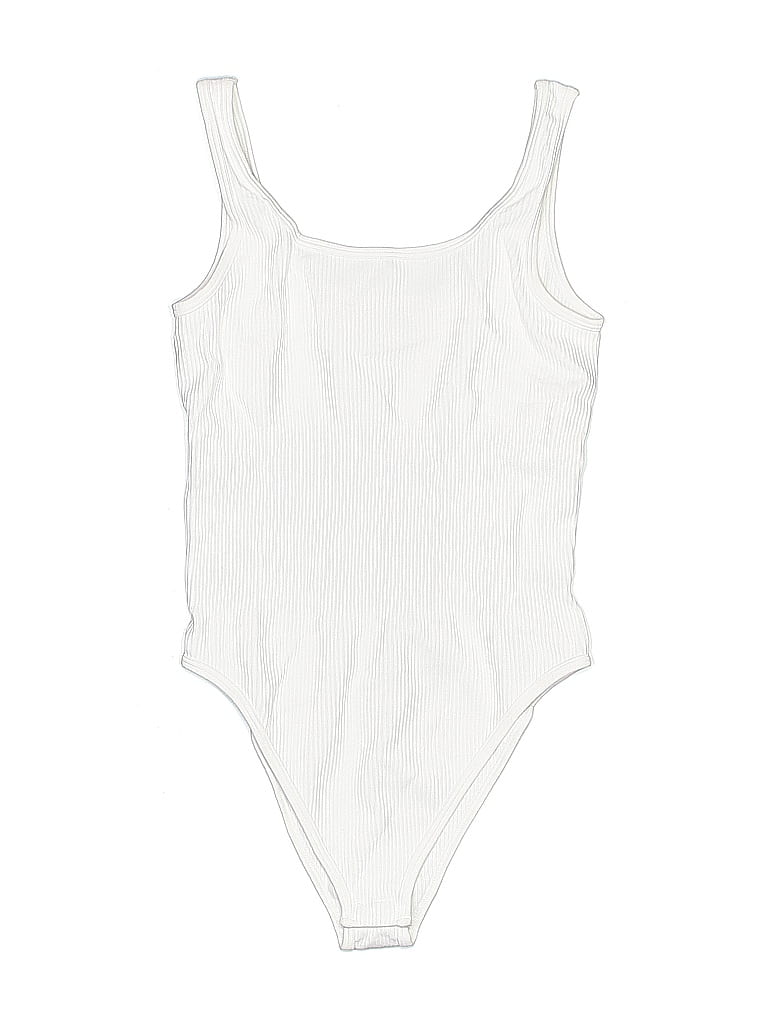 Click to view more detailed imagery on our partner's website Pre-owned Oqq Bodysuit In White