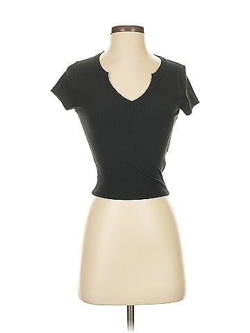 Hollister Short Sleeve T-Shirt (view 1)