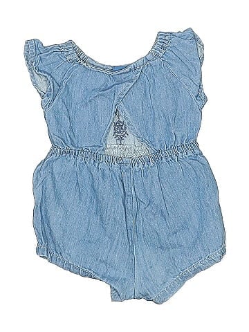 Old Navy Short Sleeve Outfit (view 2)