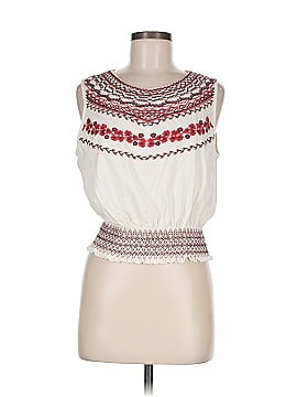 Tiny Sleeveless Blouse