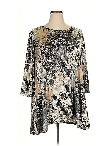 Klaveli 3/4 Sleeve Blouse (view 1)