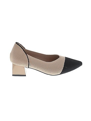 Unbranded Flats (view 1)