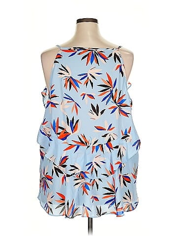 Jennifer Lopez Sleeveless Blouse (view 2)