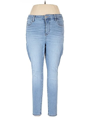 American Eagle Outfitters Jeans (view 1)