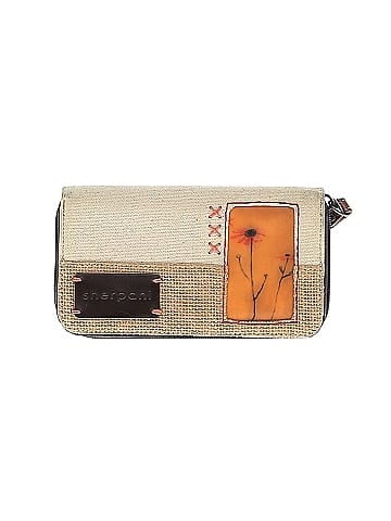Sherpani Wristlet (view 2)