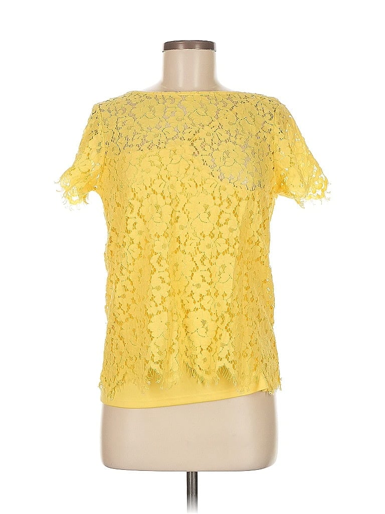 Click to view more detailed imagery on our partner's website Pre-owned Rafaella Short Sleeve Blouse In Yellow