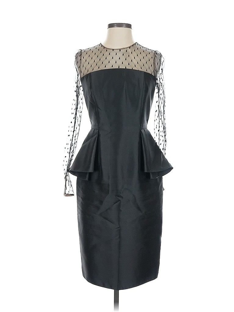 Click to view more detailed imagery on our partner's website Pre-owned Carmen Marc Valvo Cocktail Dress In Black
