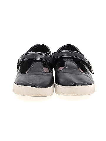 OshKosh B'gosh Sneakers (view 2)