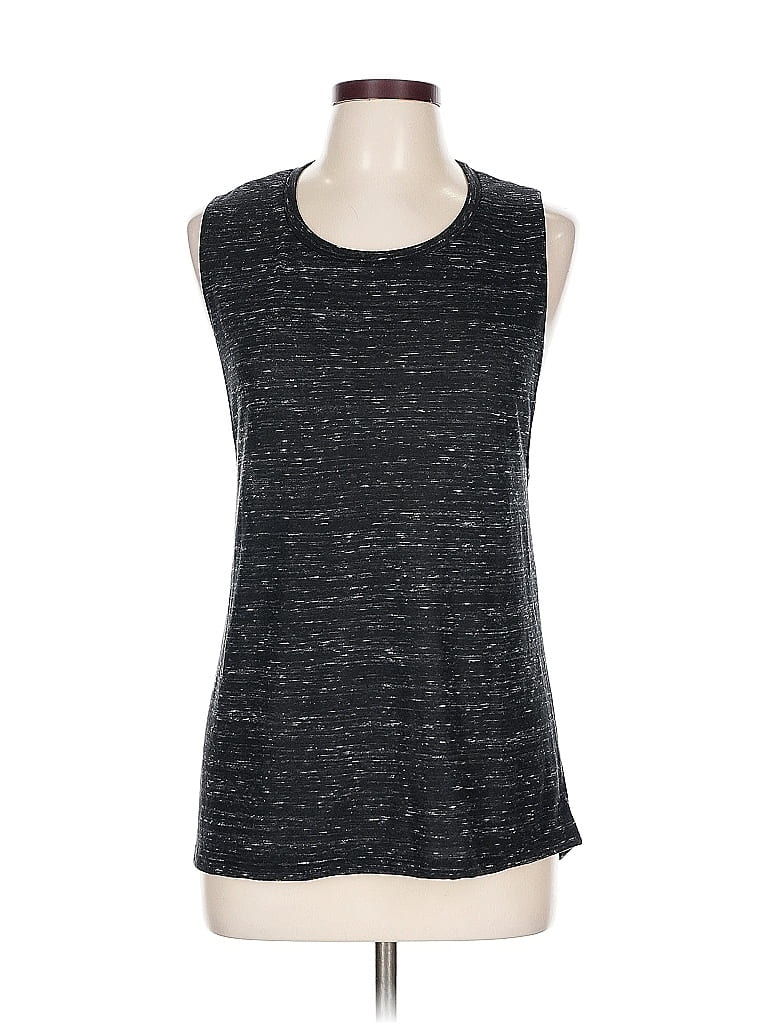 Click to view more detailed imagery on our partner's website Pre-owned Bella Sleeveless T-shirt In Gray
