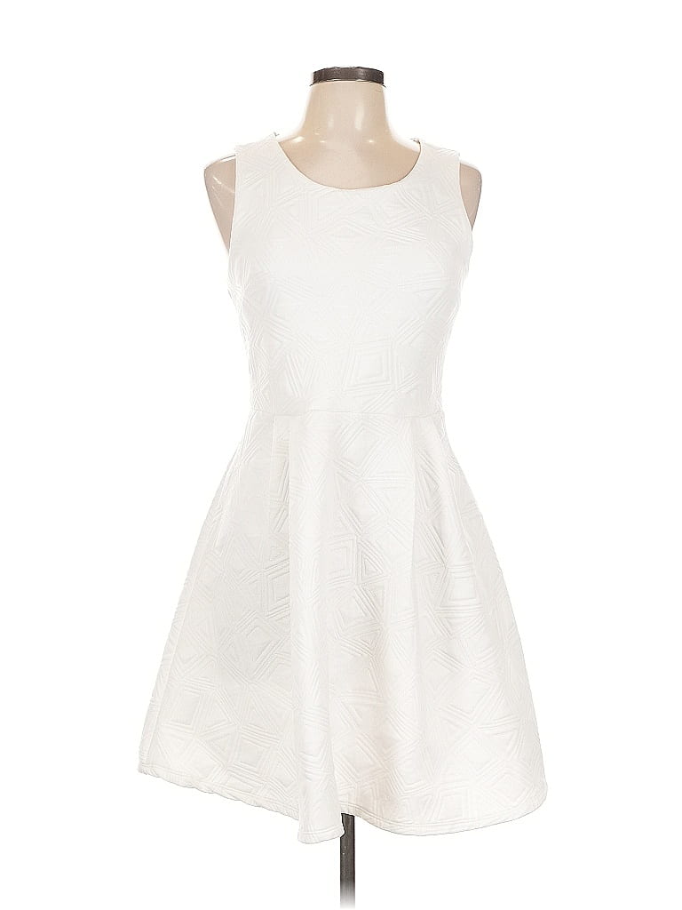 Charlotte Russe Solid White Casual Dress Size L - photo 1