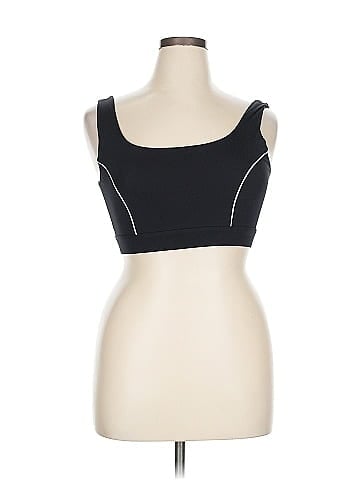 Fabletics Sports Bra (view 1)