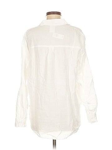Gap Long Sleeve Button-Down Shirt (view 2)