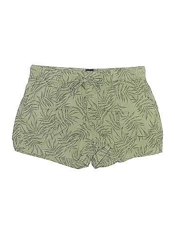 Gap Shorts (view 1)