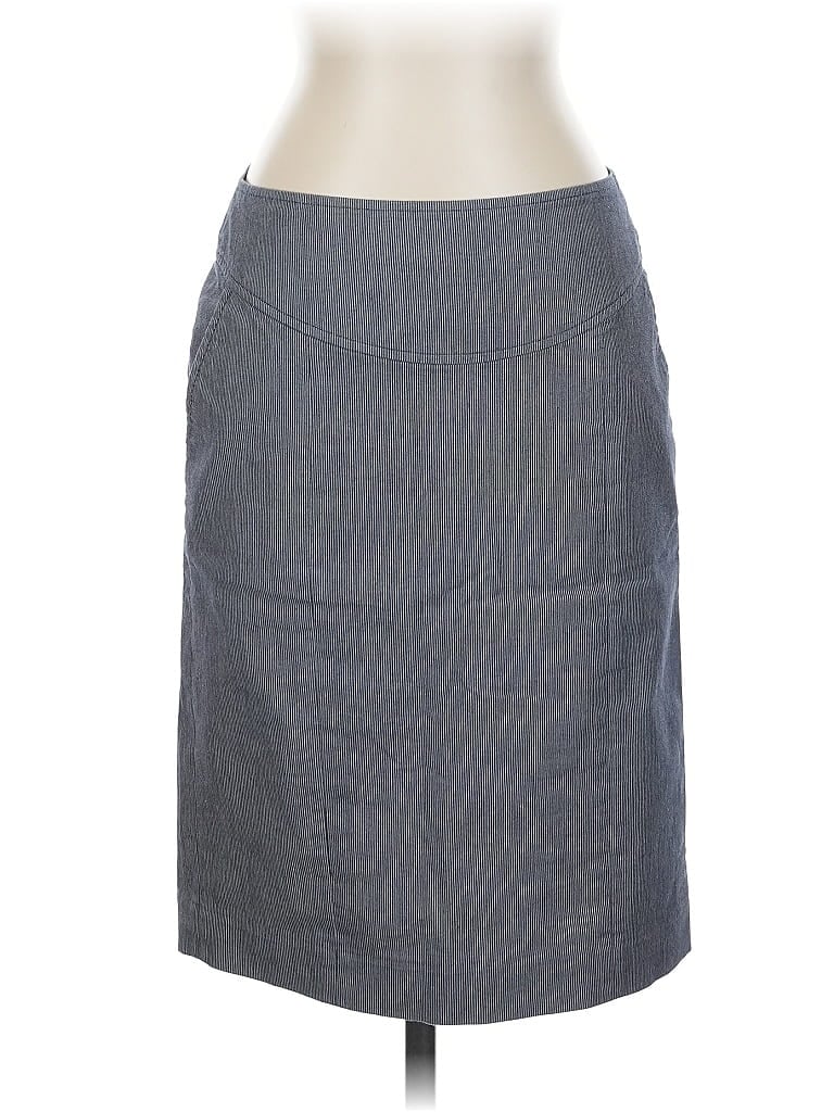 Click to view more detailed imagery on our partner's website Pre-owned Banana Republic Denim Skirt In Gray