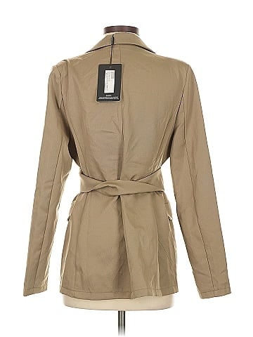 PrettyLittleThing Blazer (view 2)