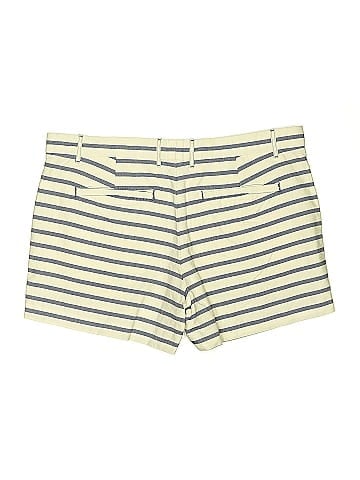 Gap Shorts (view 2)