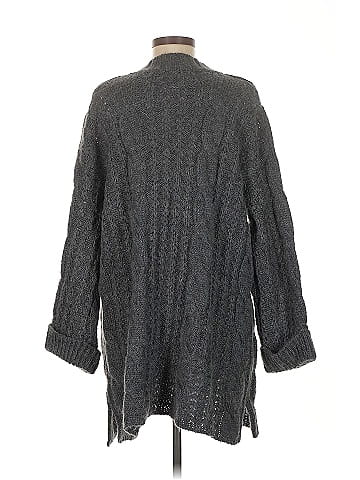 Pinch Pullover Sweater (view 2)