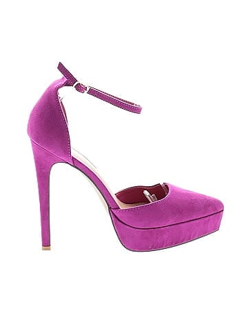 Shoedazzle Heels (view 1)
