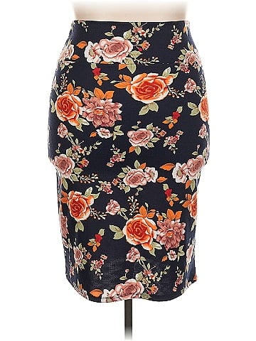Agnes & Dora Casual Skirt (view 1)