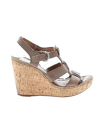 Born Wedges (view 1)