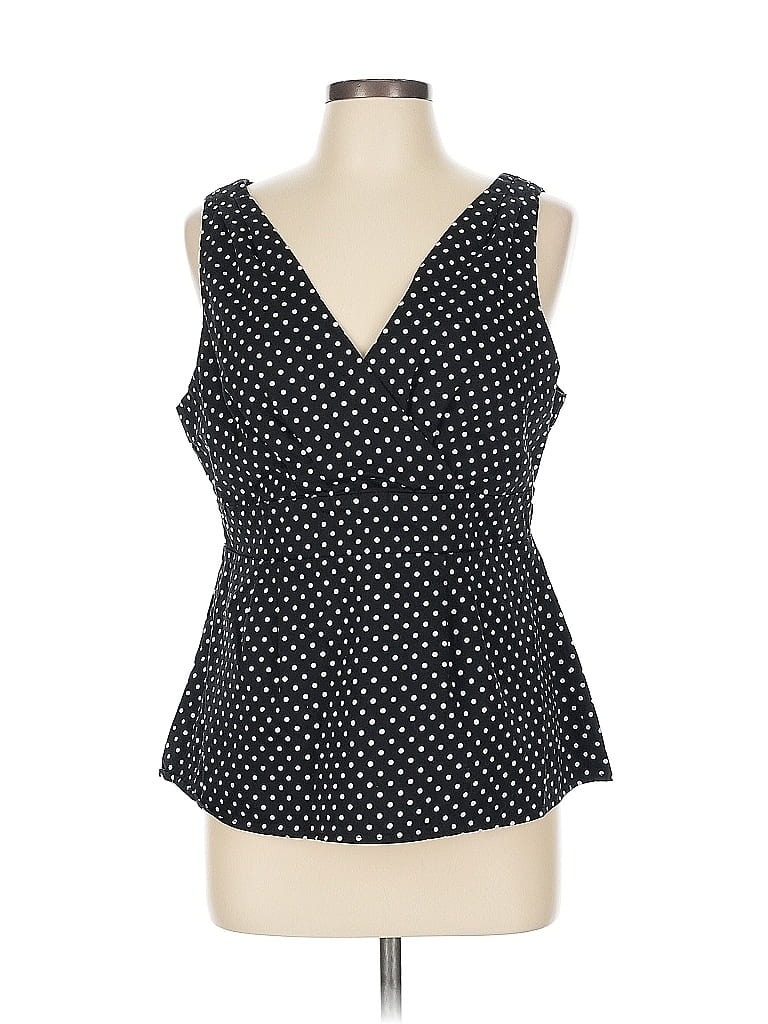 Pre-owned Torrid Sleeveless Blouse In Black