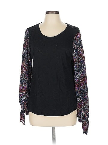 Akemi + Kin Long Sleeve T-Shirt (view 1)