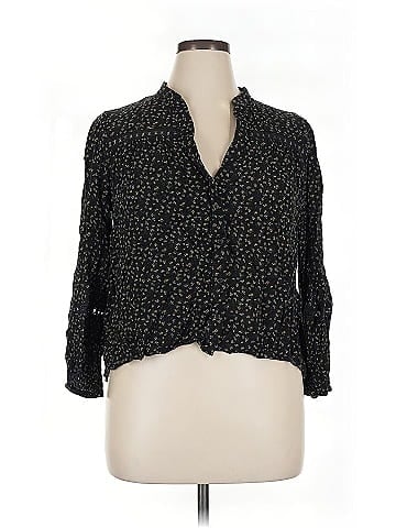Everleigh 3/4 Sleeve Blouse (view 1)