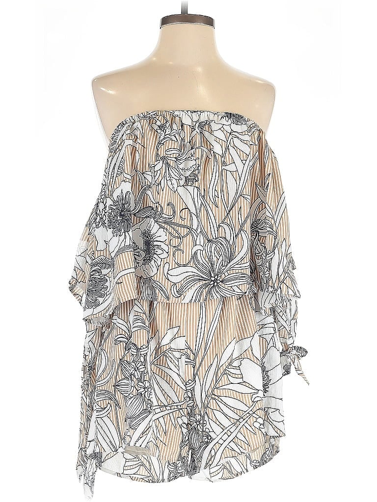 Click to view more detailed imagery on our partner's website Pre-owned Kori America Romper In White