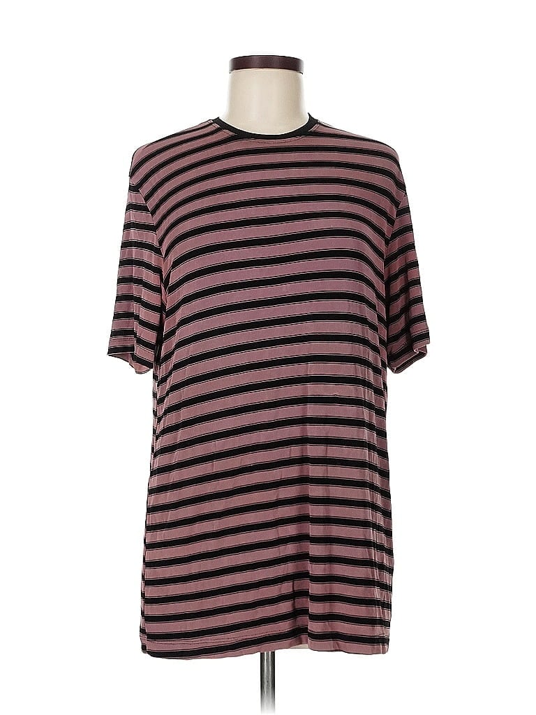 Click to view more detailed imagery on our partner's website Pre-owned Chico's Short Sleeve T-shirt In Brown