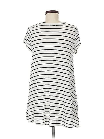 Puella Short Sleeve T-Shirt (view 2)