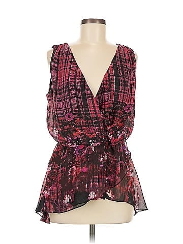 Bisou Bisou Sleeveless Blouse (view 1)