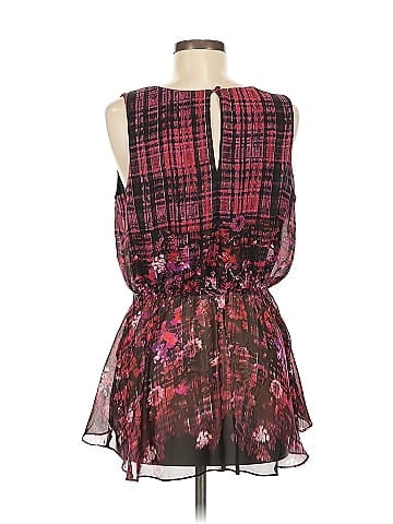 Bisou Bisou Sleeveless Blouse (view 2)