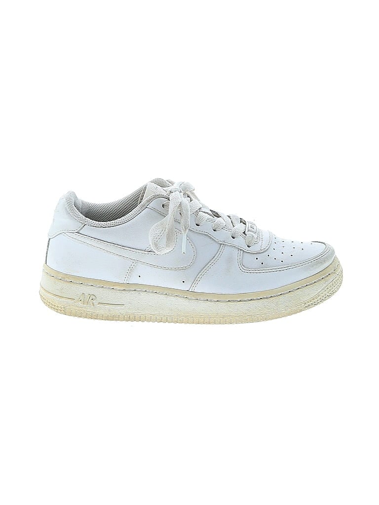 Click to view more detailed imagery on our partner's website Pre-owned Nike Kids' Sneakers In White