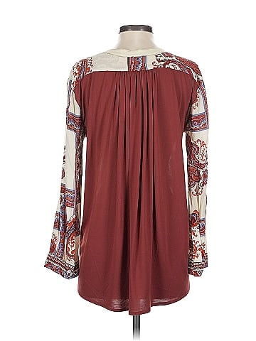 Tiny 3/4 Sleeve Blouse (view 2)