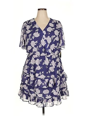 Simply Vera Vera Wang Casual Dress (view 1)