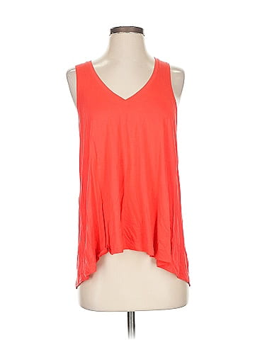 Feel The Piece Sleeveless T-Shirt (view 1)