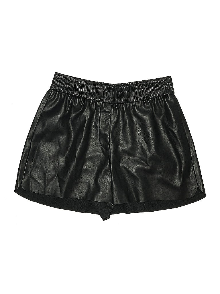 Click to view more detailed imagery on our partner's website Pre-owned Zara Shorts In Black