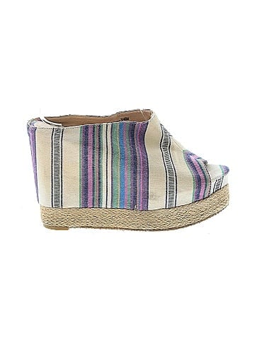 Chinese Laundry Wedges (view 1)
