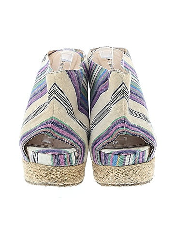 Chinese Laundry Wedges (view 2)