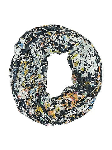 The Limited Scarf (view 1)