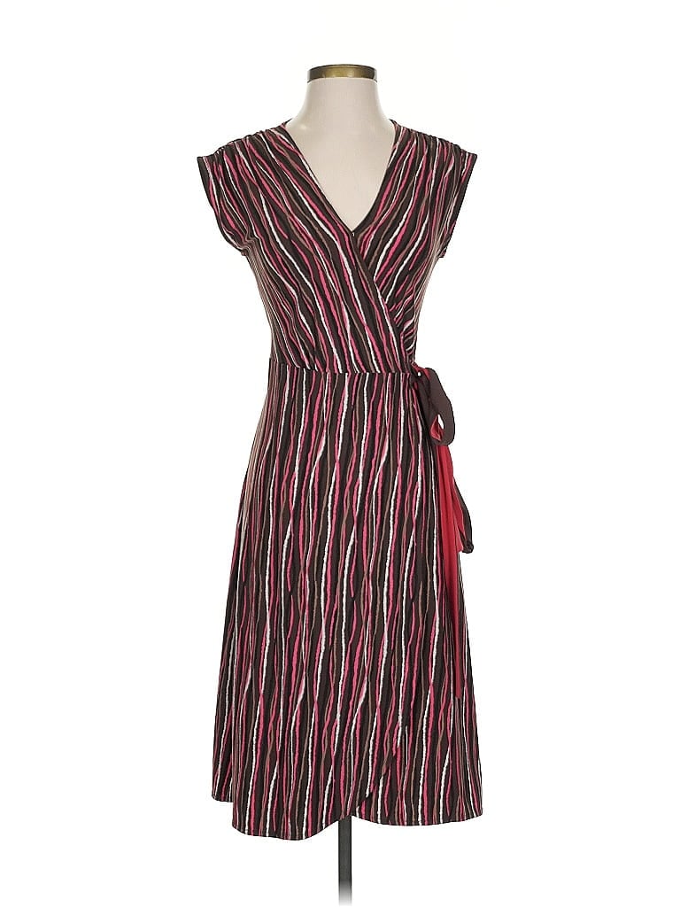 Click to view more detailed imagery on our partner's website Pre-owned Bcbgmaxazria Casual Dress In Burgundy