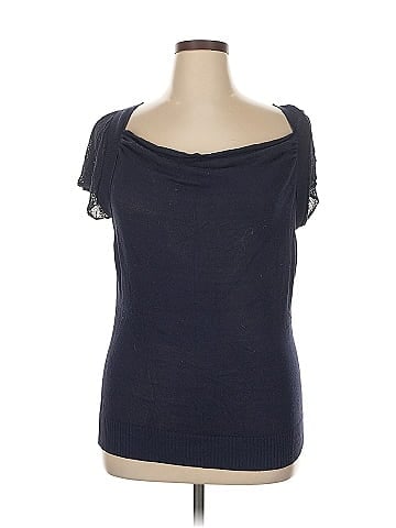 The Limited Sweater Vest (view 1)
