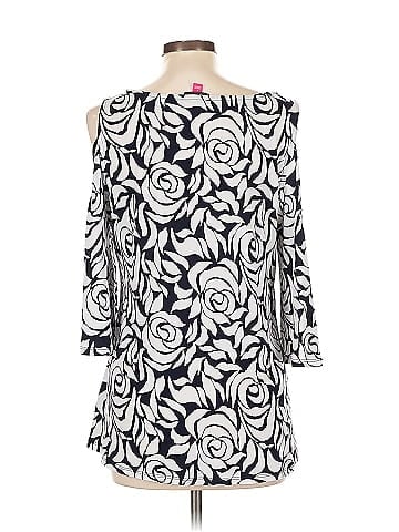 Vince Camuto 3/4 Sleeve Blouse (view 2)