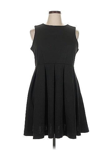 Jennifer Lopez Cocktail Dress (view 1)