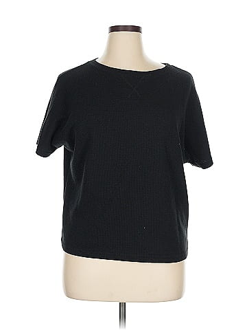 Zesica Short Sleeve T-Shirt (view 1)
